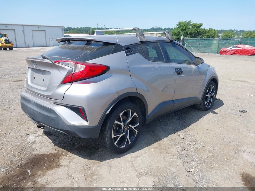 2019 TOYOTA C-HR auction photo 4