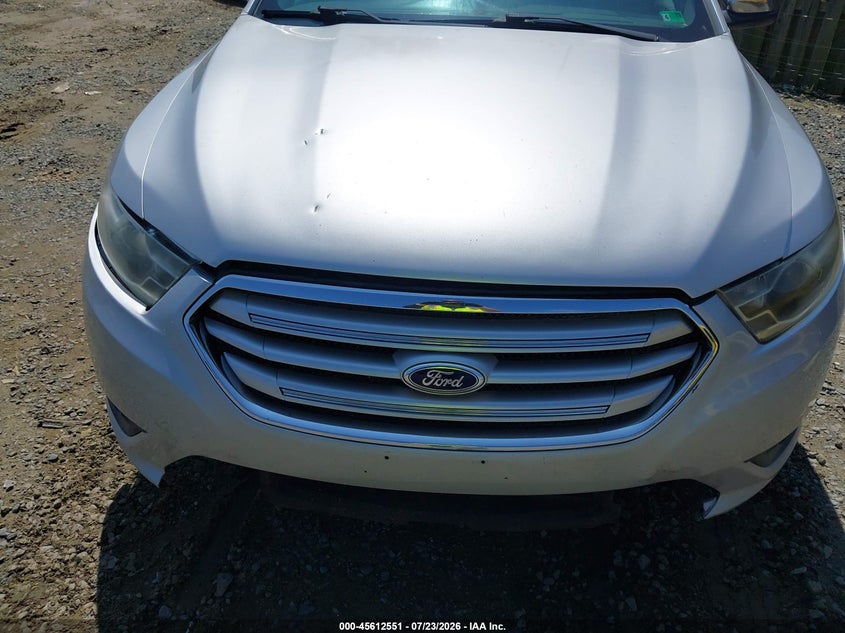 2014 FORD TAURUS auction photo 6