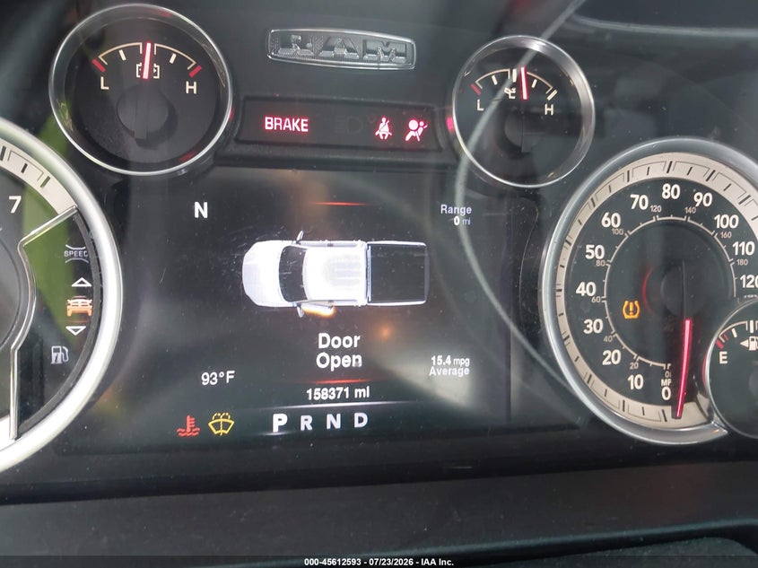 2016 RAM 1500 auction photo 7