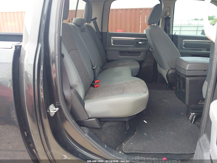 2016 RAM 1500 auction photo 8
