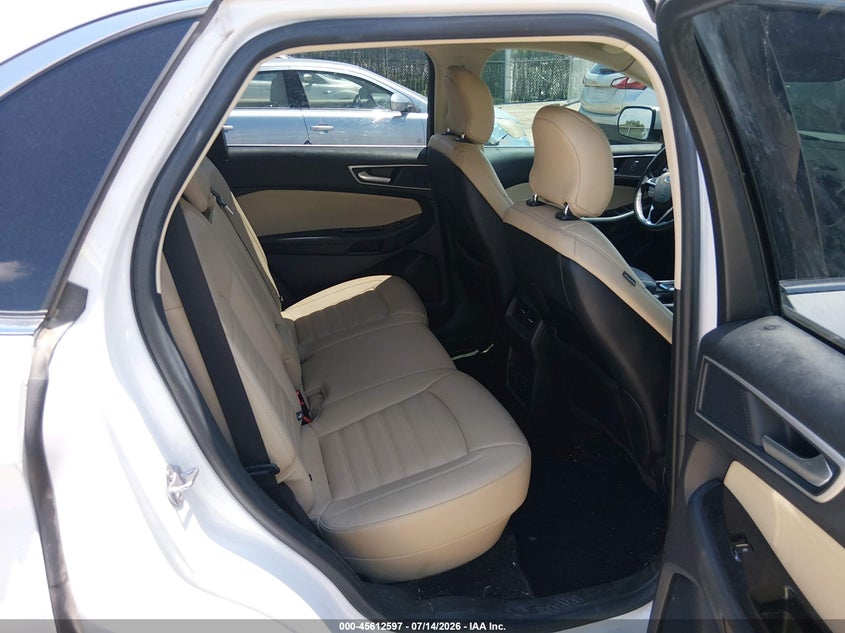 2019 FORD EDGE auction photo 8