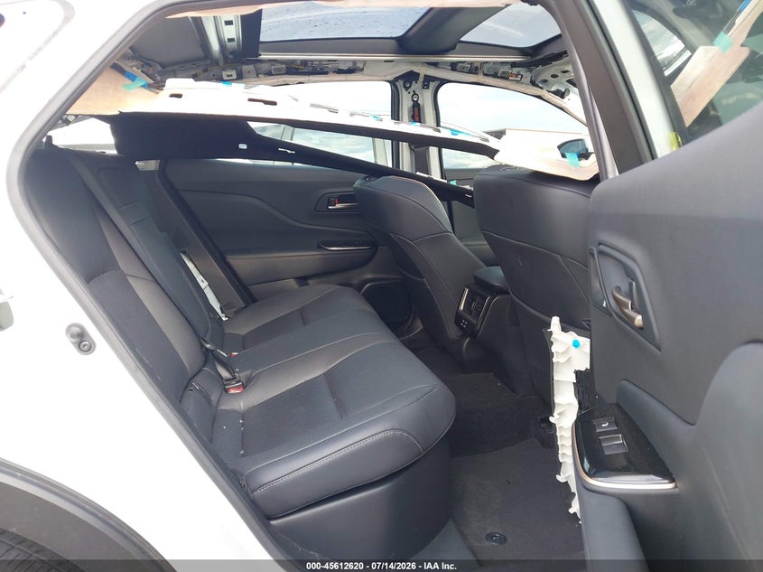 2024 TOYOTA CROWN auction photo 8