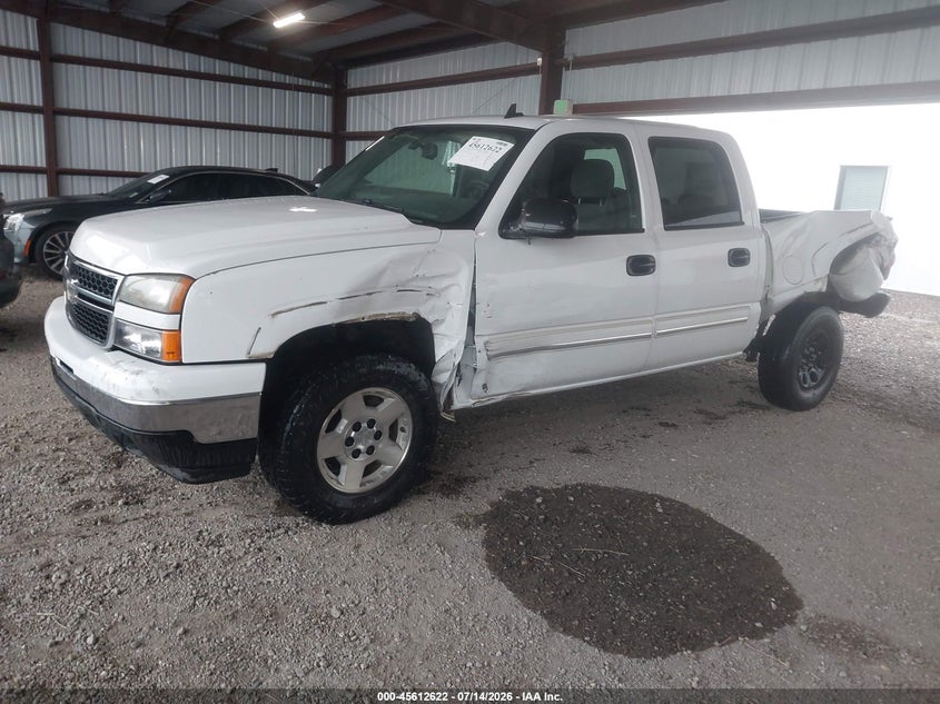 2006 Chevrolet Silverado, Левый зад, IAAI, VIN 2GCEK13T061101435 — фото 2