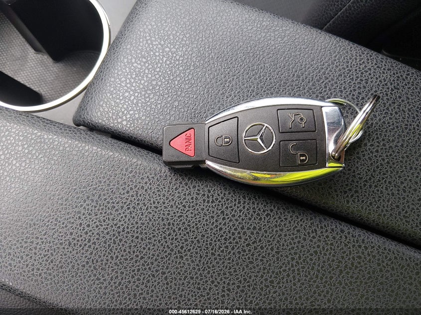 2013 Mercedes-Benz C 250 Luxury VIN: WDDGF4HB7DA780952 Lot: 45612629