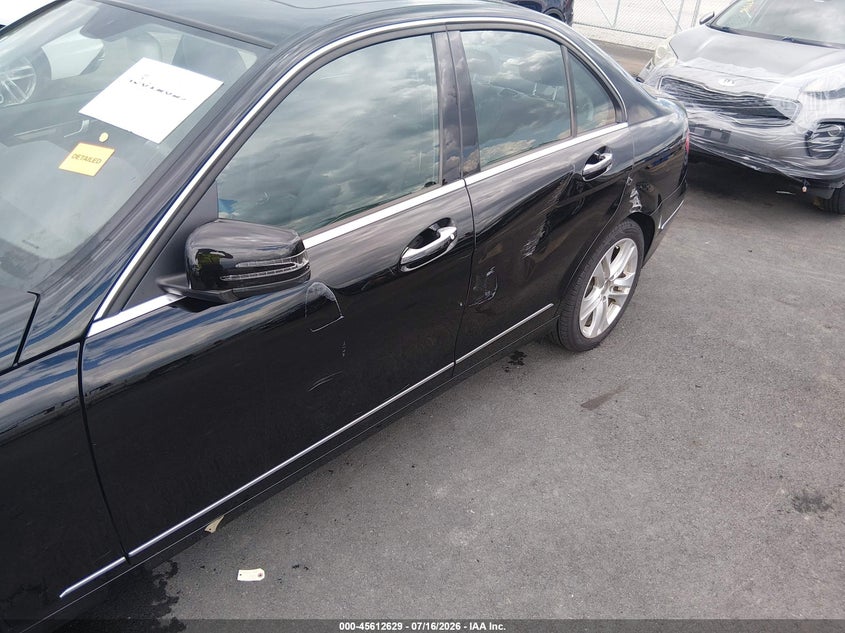 2013 Mercedes-Benz C 250 Luxury VIN: WDDGF4HB7DA780952 Lot: 45612629