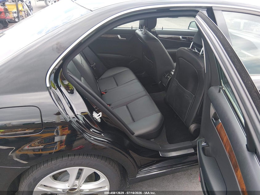 2013 Mercedes-Benz C 250 Luxury VIN: WDDGF4HB7DA780952 Lot: 45612629