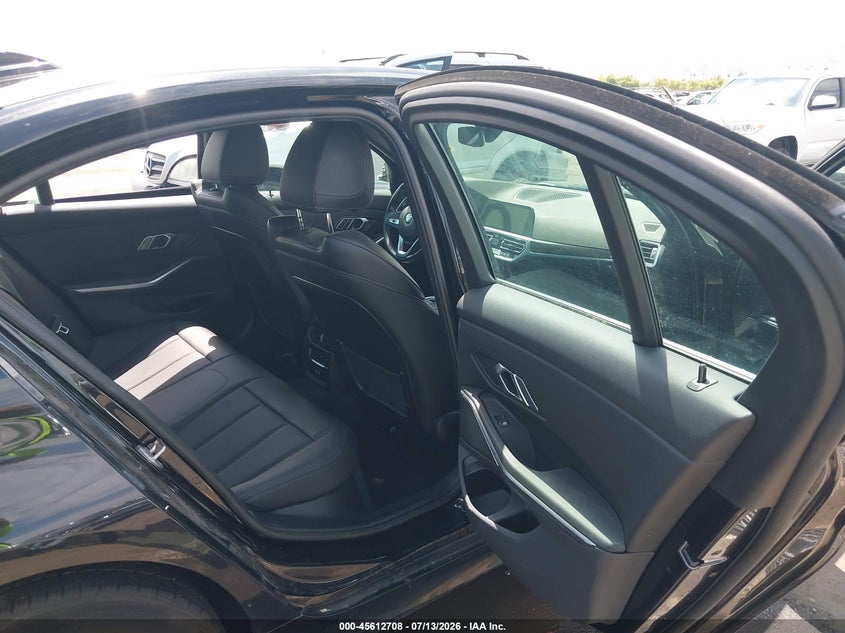 2022 BMW 330I VIN: 3MW5R1J01N8C33427 Lot: 45612708