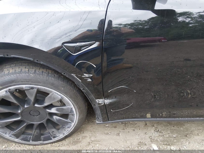 2023 Tesla Model Y Awd/Long Range Dual Motor All-Wheel Drive VIN: 7SAYGDEE4PA050972 Lot: 45612719