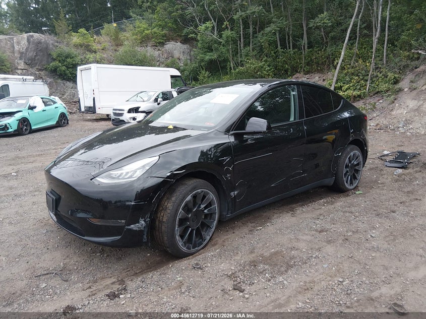 2023 Tesla Model Y Awd/Long Range Dual Motor All-Wheel Drive VIN: 7SAYGDEE4PA050972 Lot: 45612719