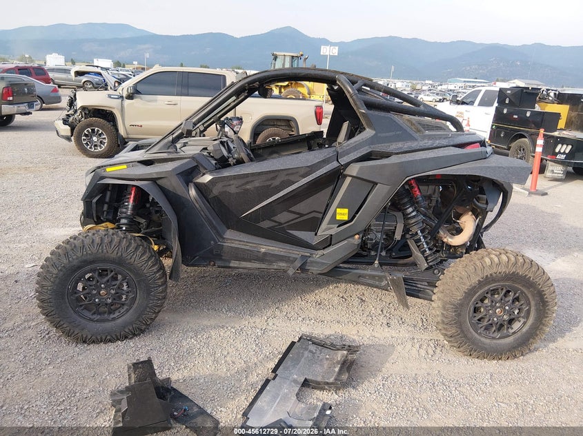2022 Polaris Rzr Pro R Ultimate Launch Edition VIN: 3NSRGL2K1NG386951 Lot: 45612729