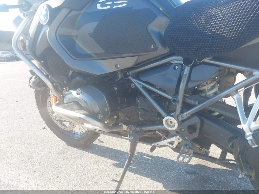 2017 BMW R1200 Gs Adventure VIN: WB10A1204HZ898493 Lot: 45612739