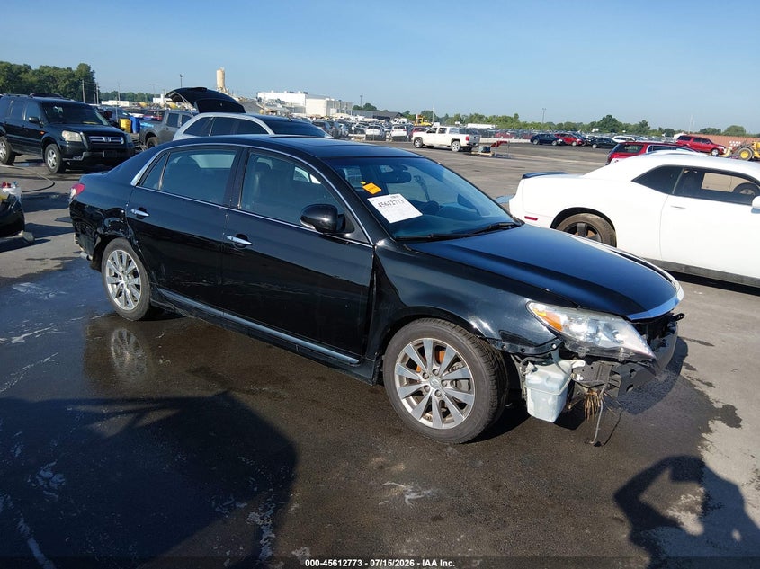 2012 TOYOTA AVALON — zdjęcie z aukcji