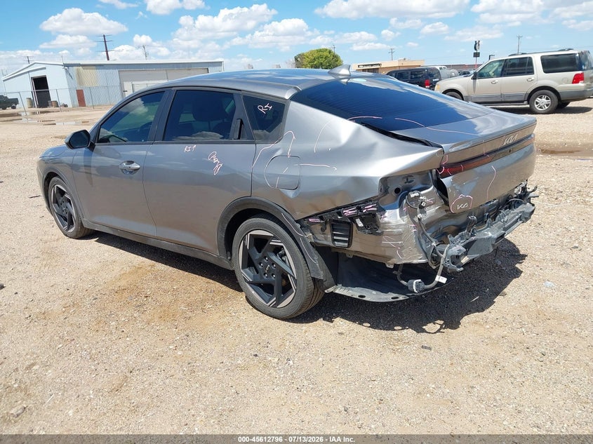 Vin: 3kpfu4de2se052039, lot: 46111245, kia k4 ex 20253