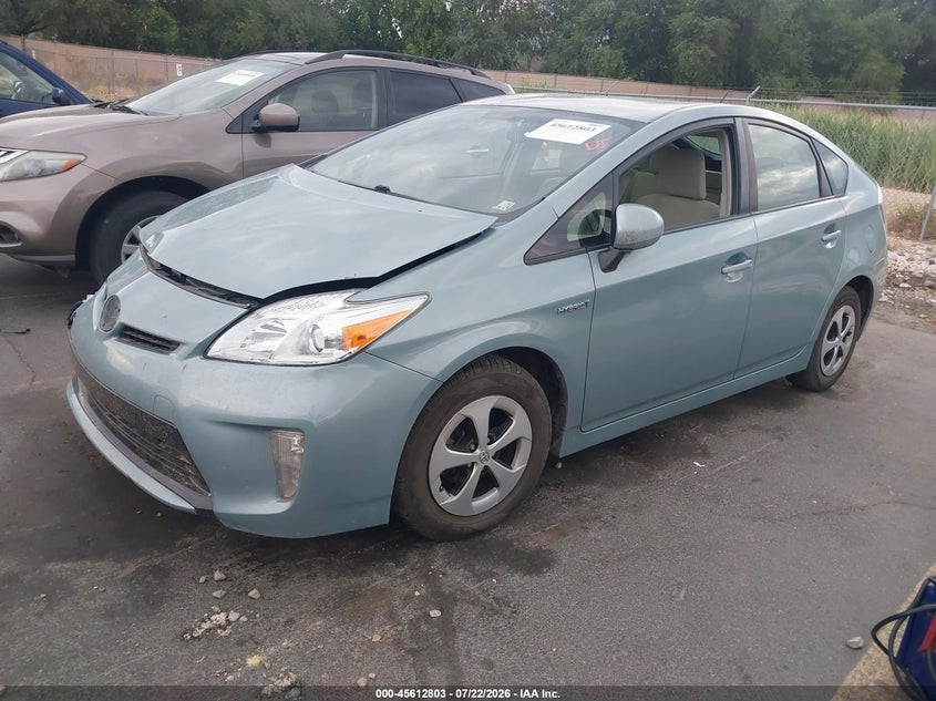2013 TOYOTA PRIUS auction photo 2