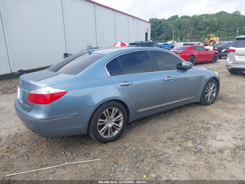 2009 HYUNDAI GENESIS auction photo 4
