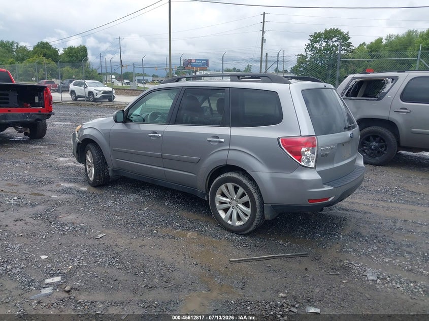 Vin: jf2shadc8bh747301, lot: 46111267, subaru forester 2.5x premium 20113