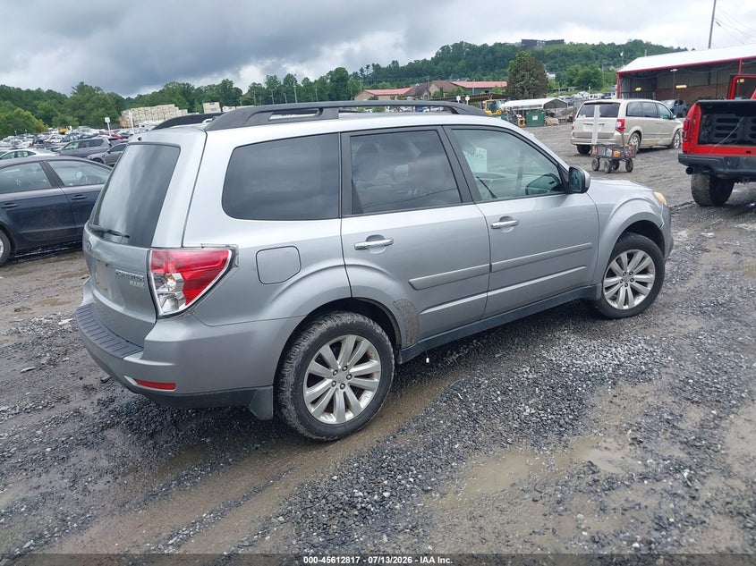 Vin: jf2shadc8bh747301, lot: 46111267, subaru forester 2.5x premium 20114