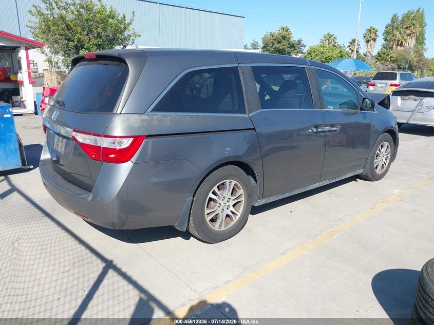 2012 HONDA ODYSSEY auction photo 4
