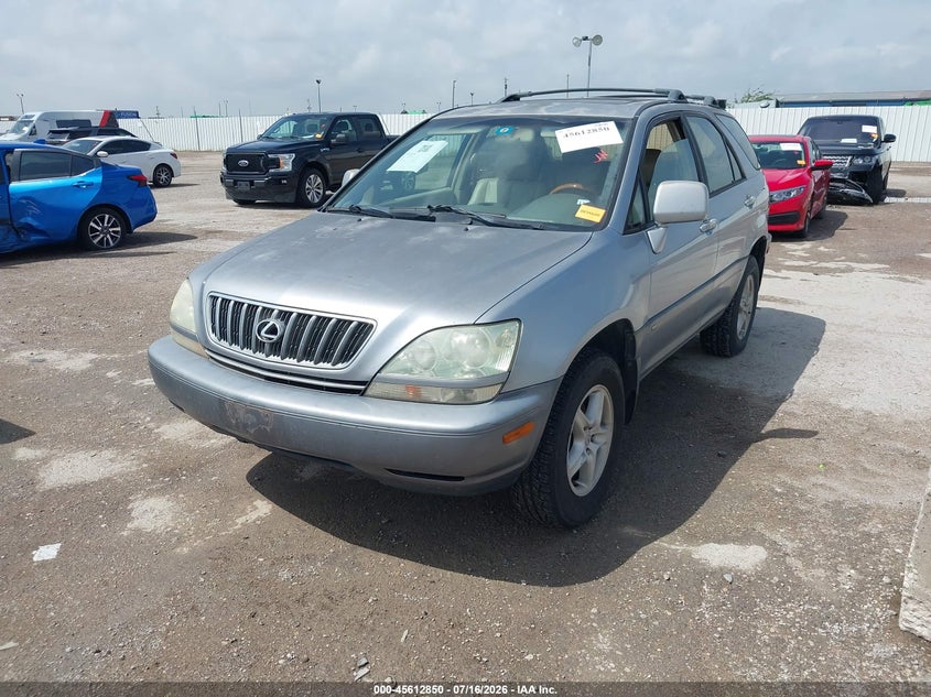 2002 LEXUS RX 300 auction photo 2