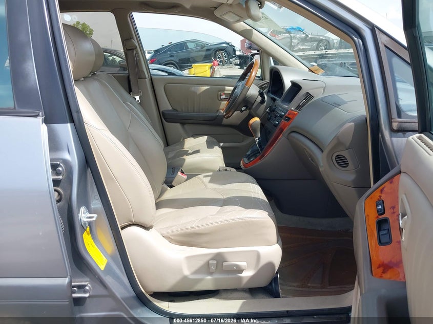 2002 LEXUS RX 300 auction photo 5