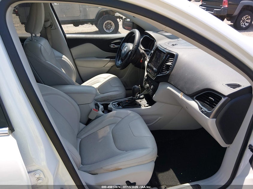 2020 JEEP CHEROKEE auction photo 5