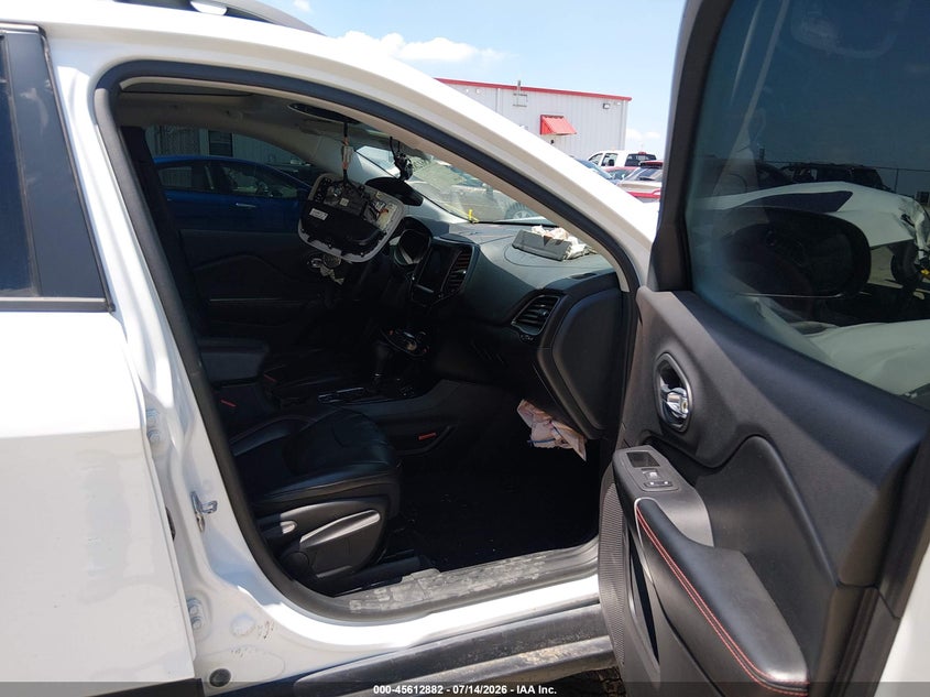 2020 JEEP CHEROKEE auction photo 5