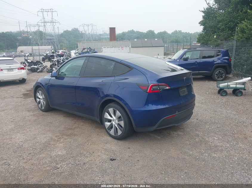 2021 TESLA MODEL Y auction photo 3