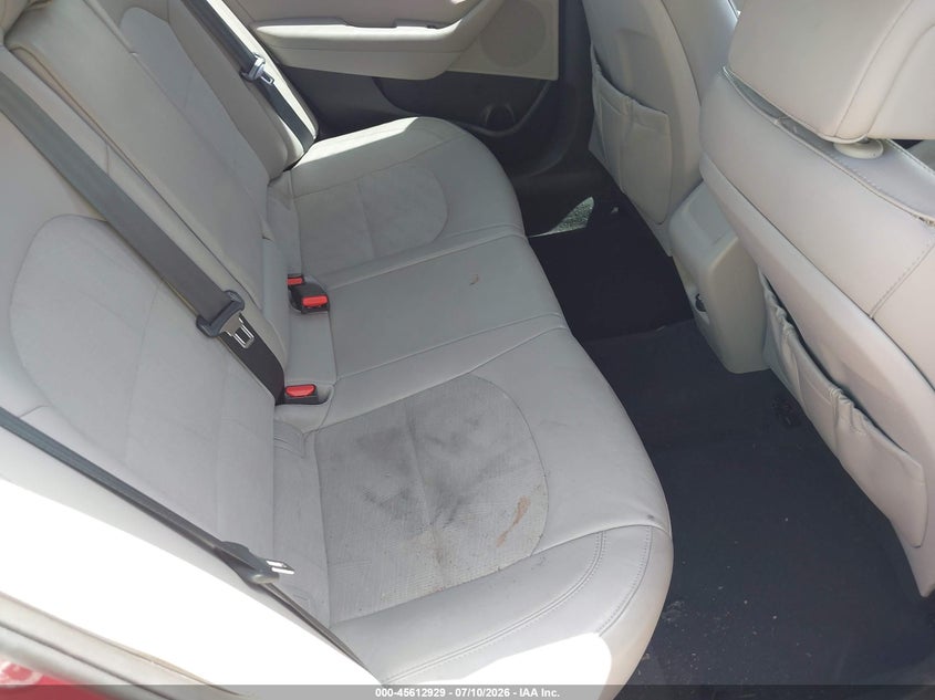 2016 HYUNDAI SONATA auction photo 8