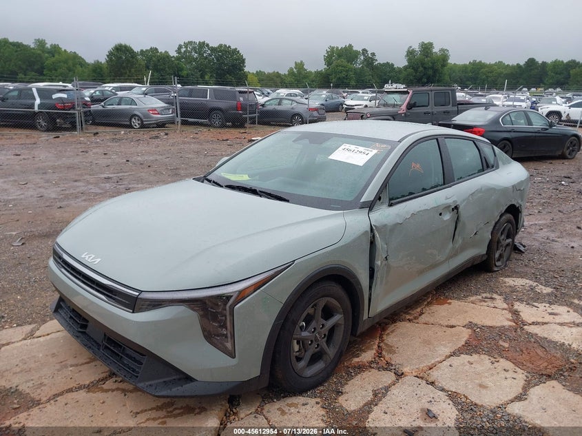 Vin: 3kpft4de8te350678, lot: 46111404, kia k4 lxs 20262