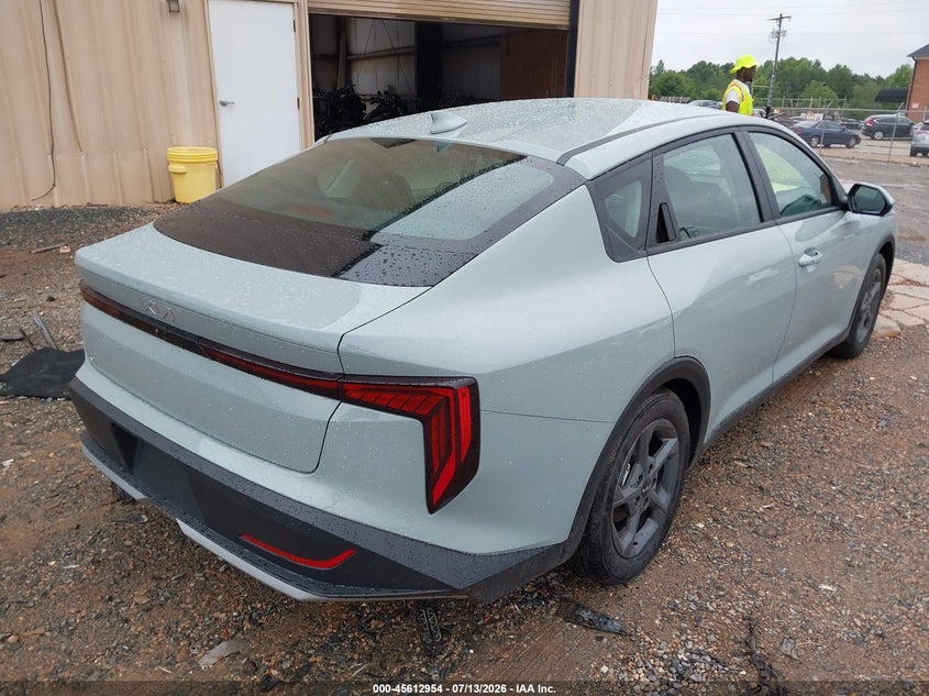 Vin: 3kpft4de8te350678, lot: 46111404, kia k4 lxs 20264
