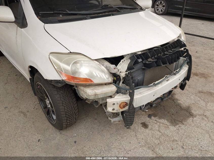 2009 TOYOTA YARIS auction photo 6