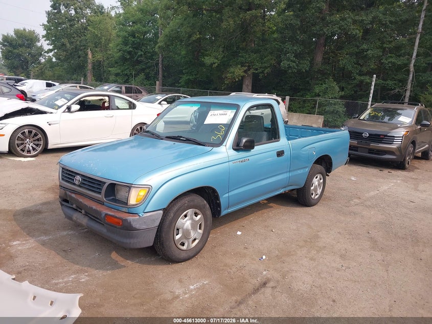 1996 Toyota Tacoma, Right Front, IAAI, VIN 4TANL42NXTZ124754 — photo 2