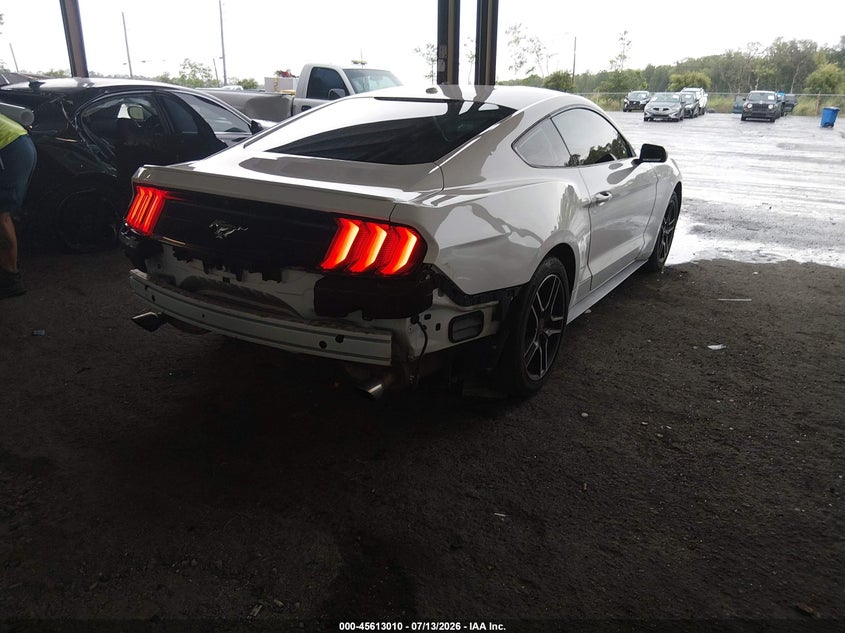 2018 FORD MUSTANG auction photo 4