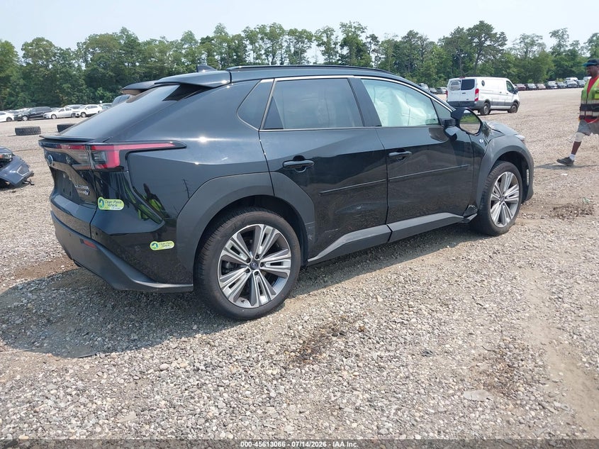 2023 SUBARU SOLTERRA auction photo 4