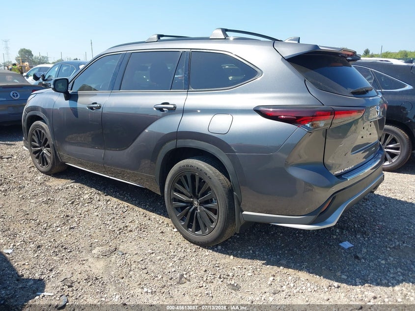 TOYOTA HIGHLANDER - zdjęcie 3