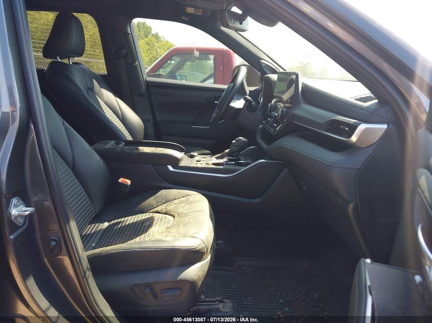 TOYOTA HIGHLANDER - zdjęcie 5