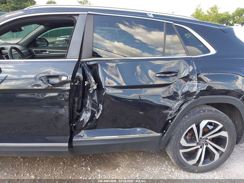 2022 Volkswagen Atlas Cross Sport 3.6L V6 Sel VIN: 1V2BE2CA5NC214111 Lot: 45613095