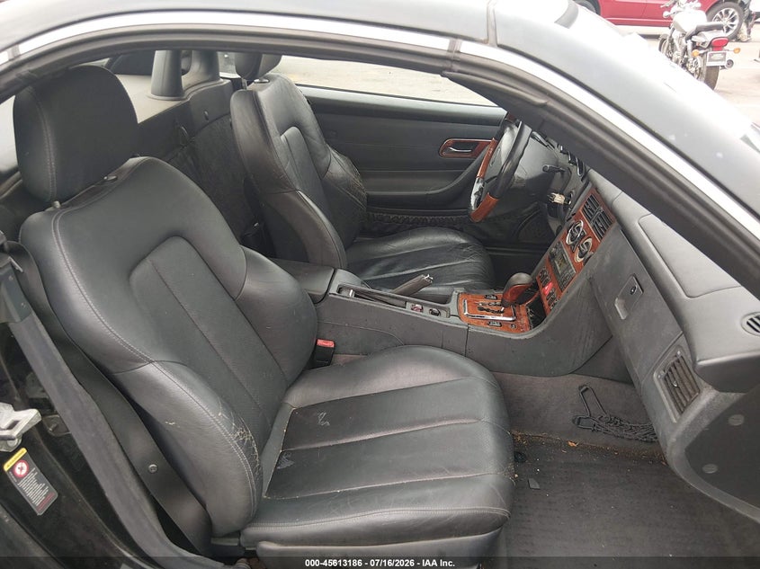 2002 Mercedes-Benz Slk 320 VIN: WDBKK65F32F247143 Lot: 45613186