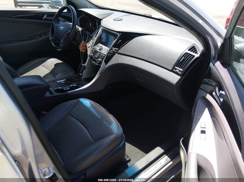 2013 HYUNDAI SONATA auction photo 5