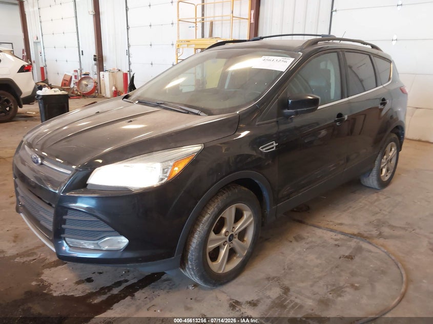 2016 FORD ESCAPE auction photo 2