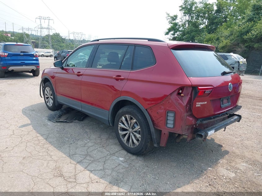 2018 VOLKSWAGEN TIGUAN auction photo 3