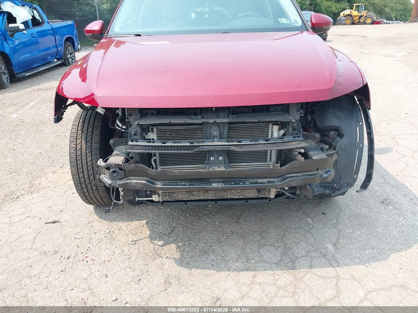2018 VOLKSWAGEN TIGUAN auction photo 6