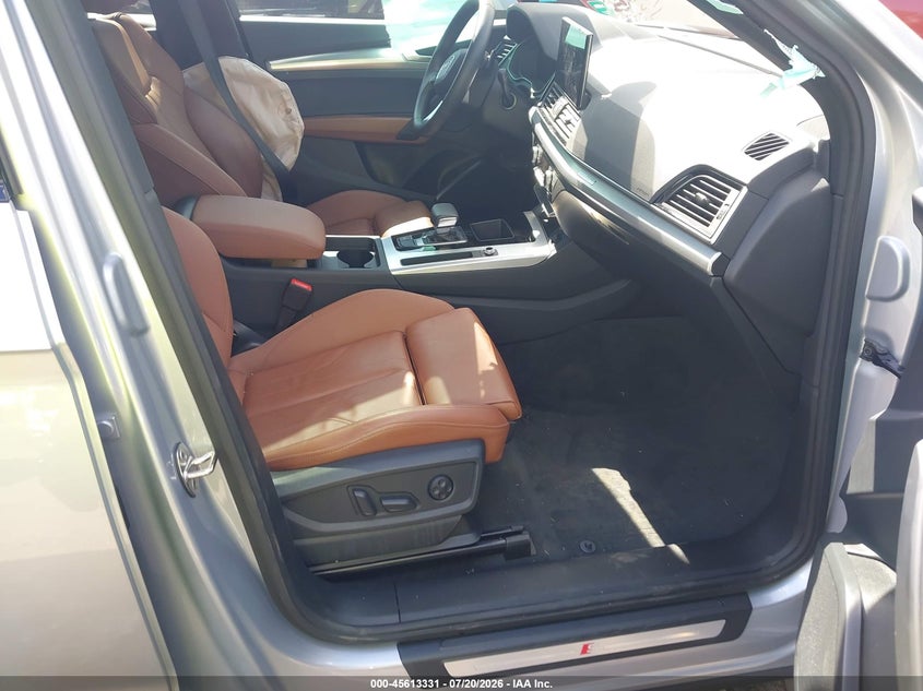 2025 AUDI Q5 auction photo 5