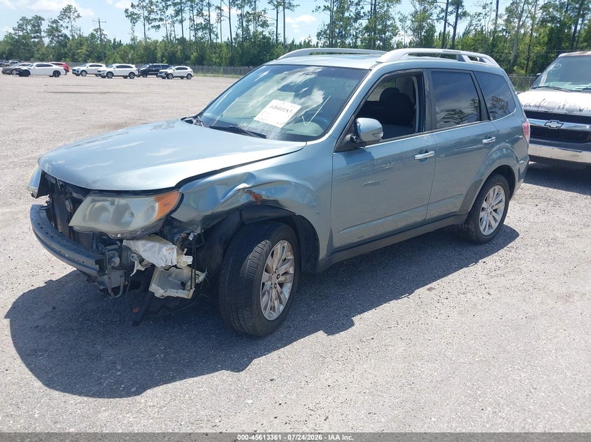 2011 SUBARU FORESTER auction photo 2