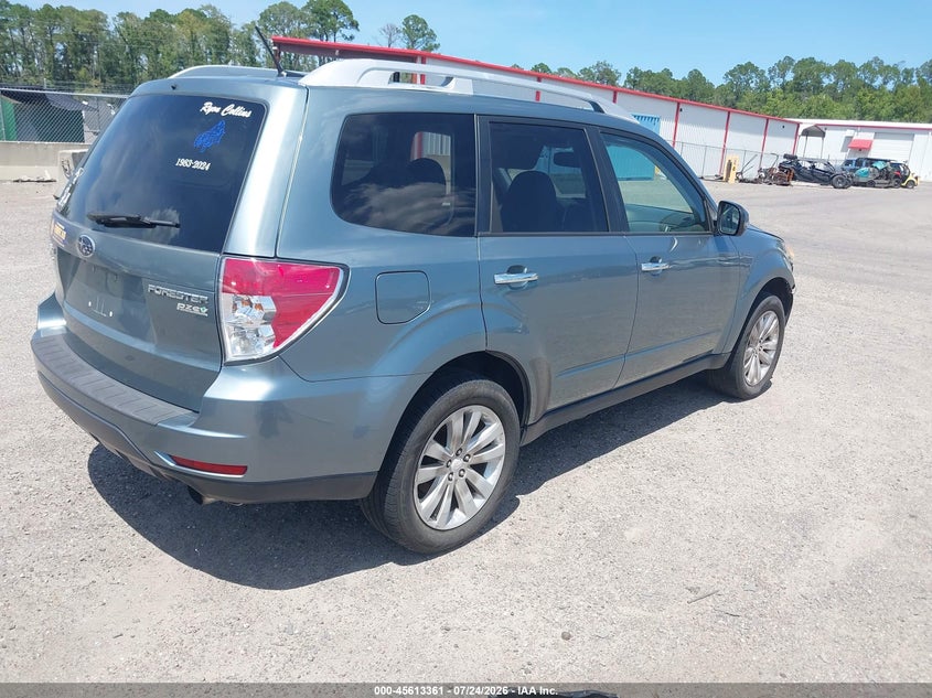 2011 SUBARU FORESTER auction photo 4