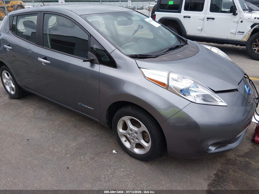 Vin: 1n4az0cp6fc307236, lot: 46111854, nissan leaf sv 2015 img_1