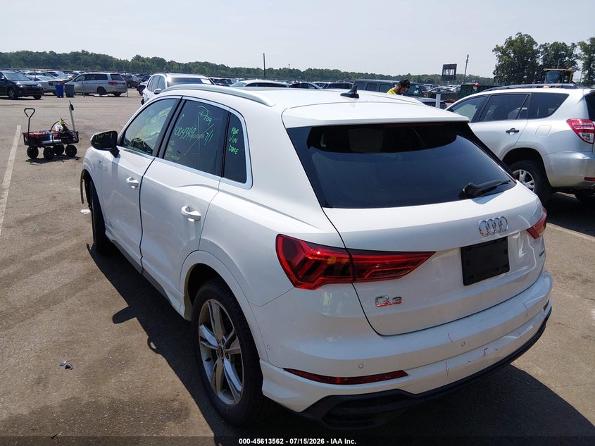 2021 Audi Q3 Premium Plus 45 Tfsi S Line Quattro Tiptronic VIN: WA1EECF36M1038241 Lot: 45613562