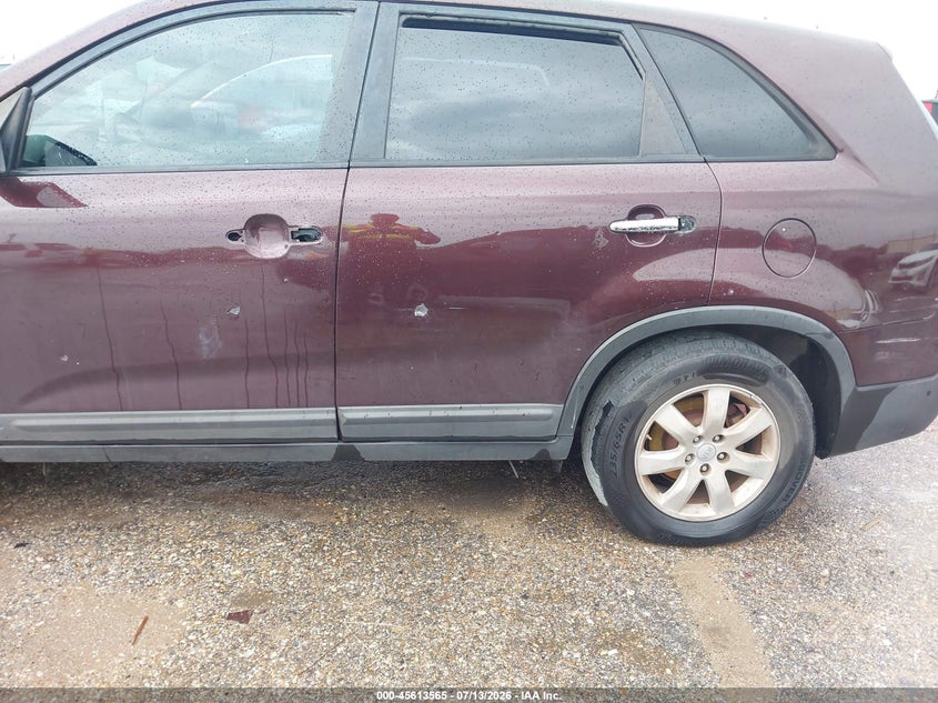 2012 KIA SORENTO auction photo 6