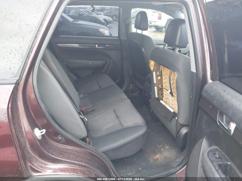 2012 KIA SORENTO auction photo 8