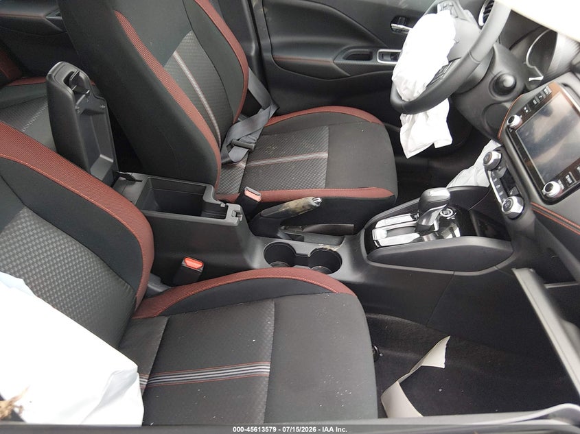 2025 NISSAN VERSA auction photo 5